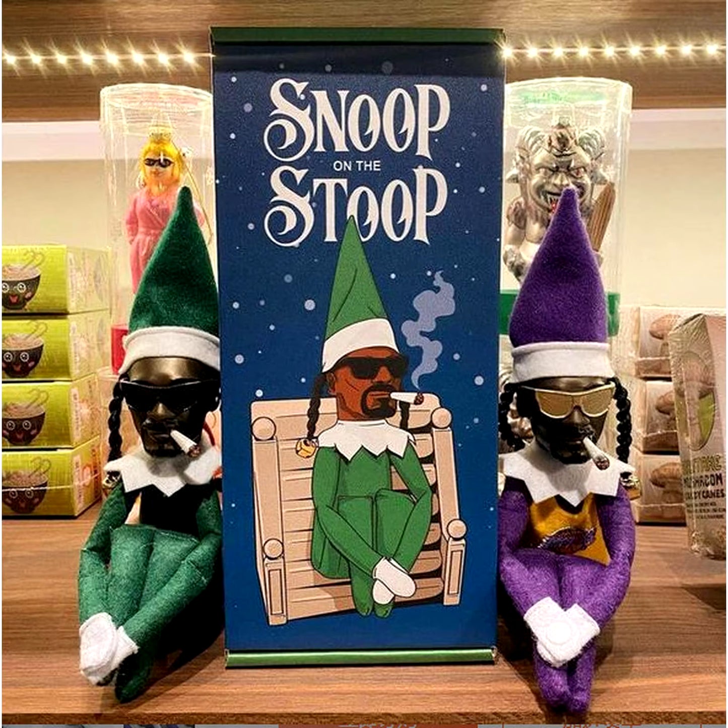 Snoop on a Stoop Hip Hop Lovers Christmas Elf Behaving Badly Plush Toy Table Ornaments Resin Home Garden Decoration